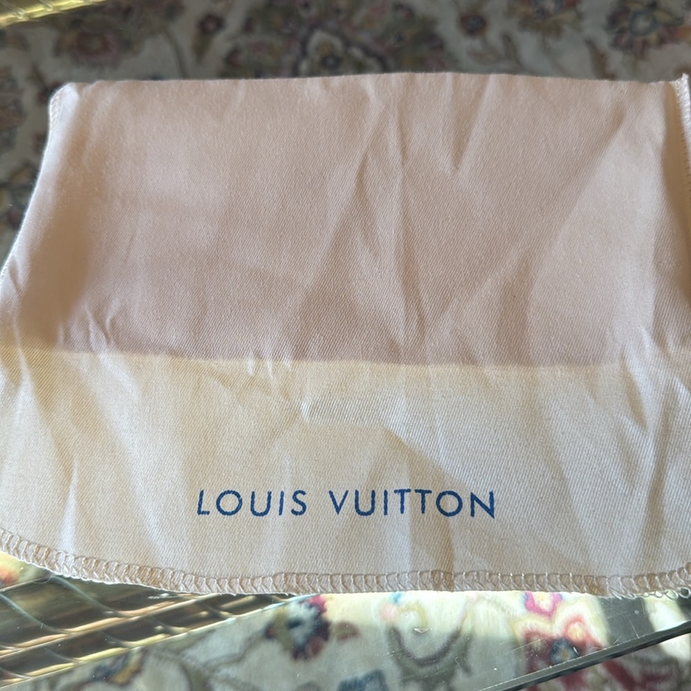 Louis Vuitton Wallet Glossy Red and Burgundy Wallet - Picture 11 of 14